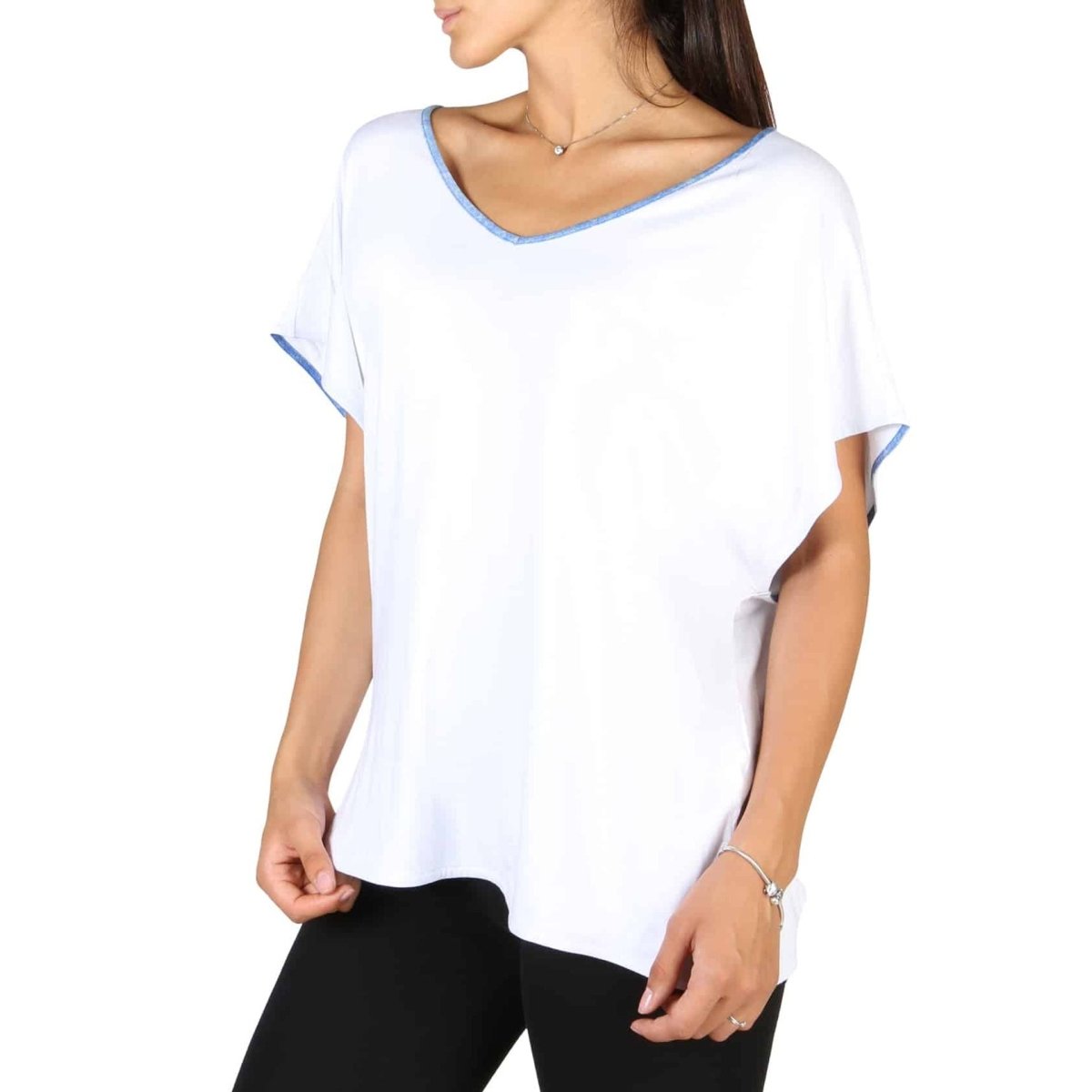 EA7 T-shirts - Brands Outlet