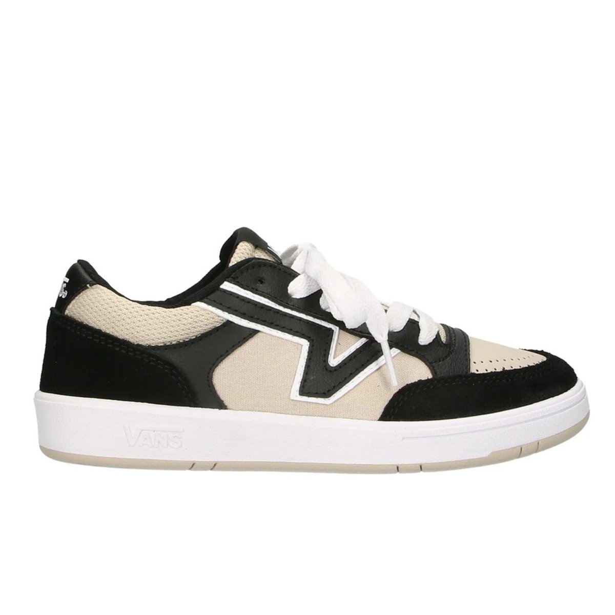 Vans Sneakers - Brands Outlet
