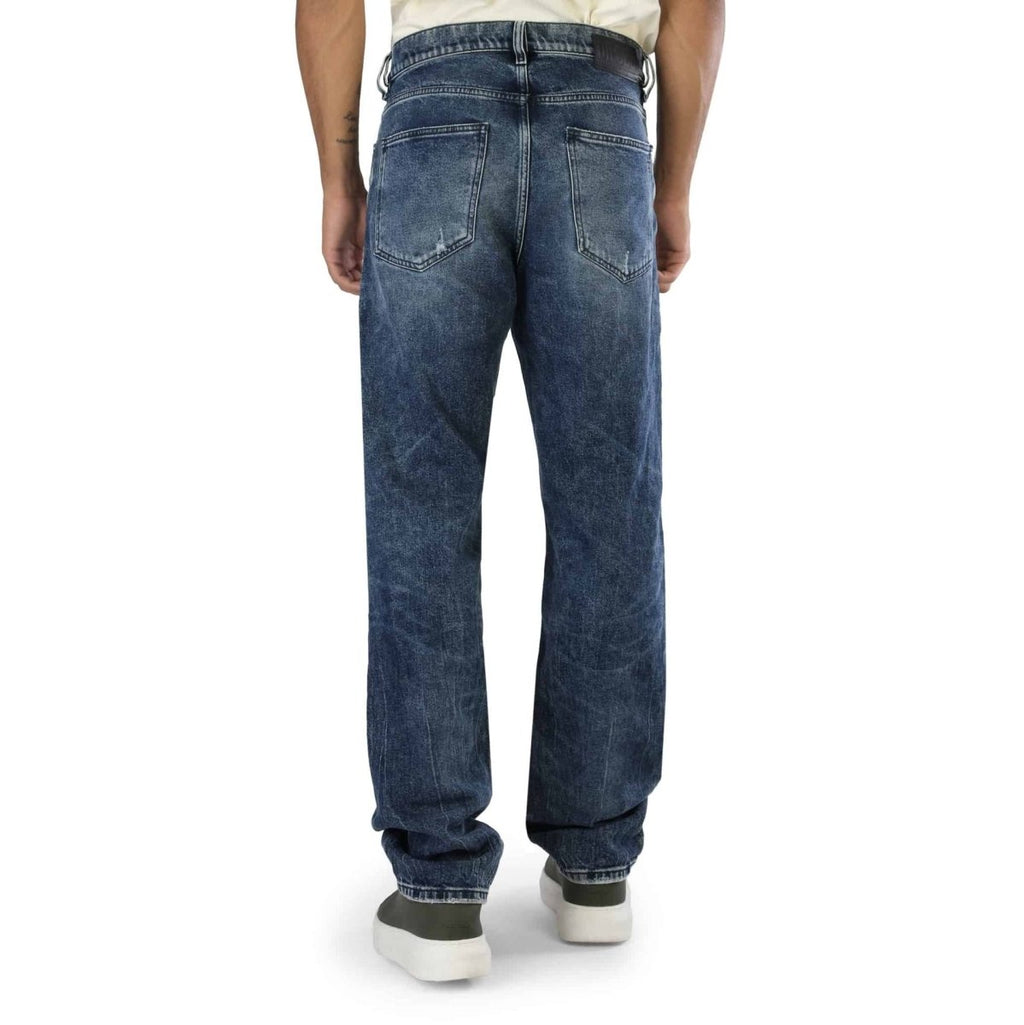 Diesel Jeans - Brands Outlet