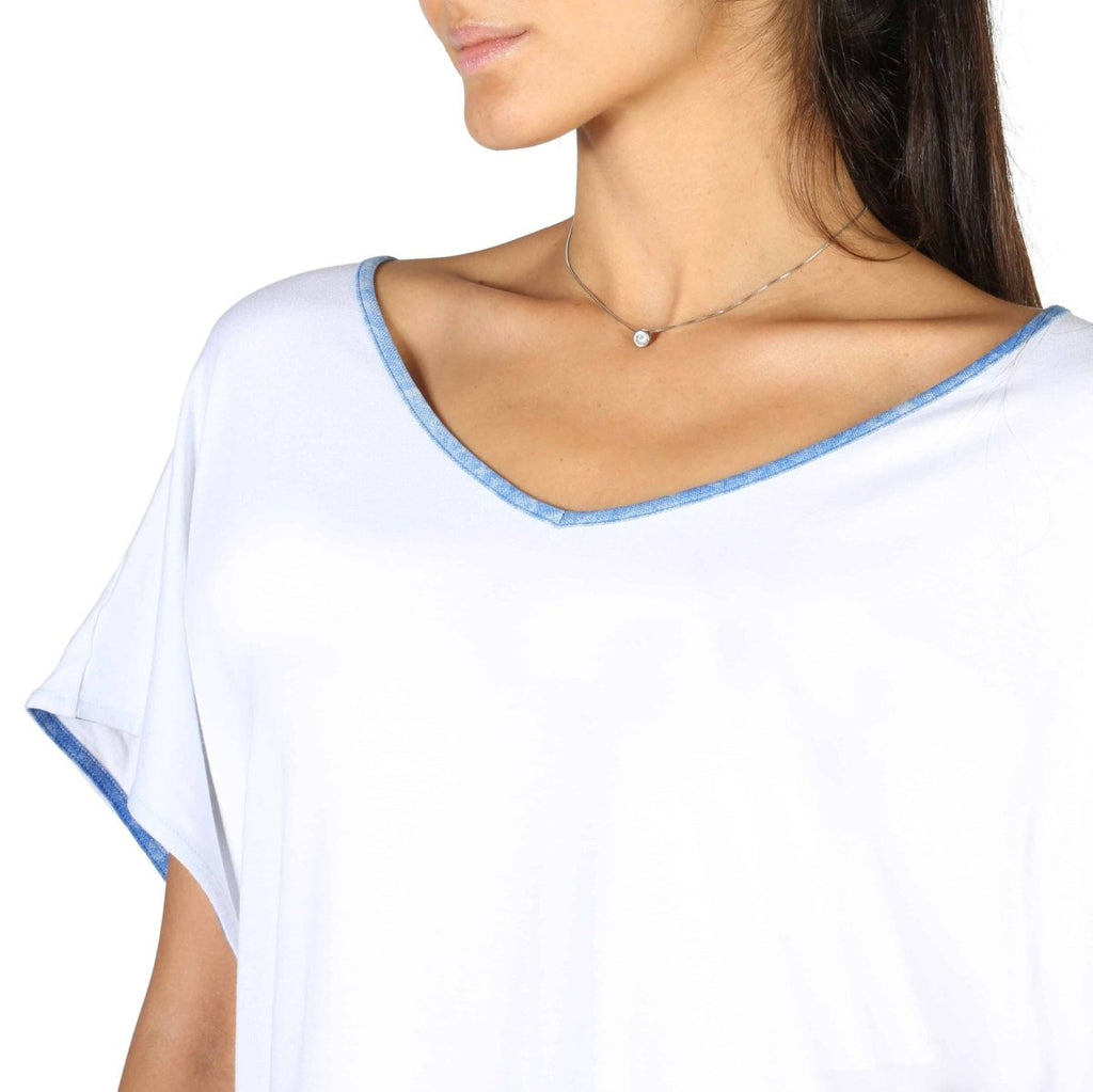 EA7 T-shirts - Brands Outlet