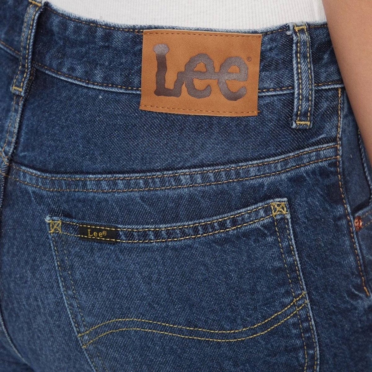 Lee Jeans - Brands Outlet