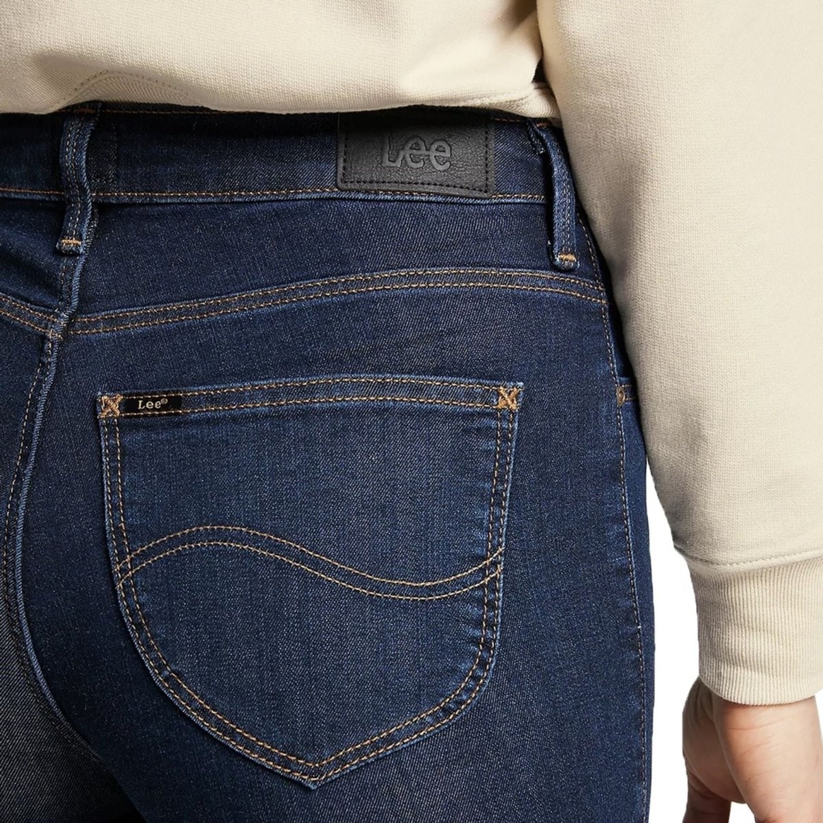 Lee Jeans - Brands Outlet